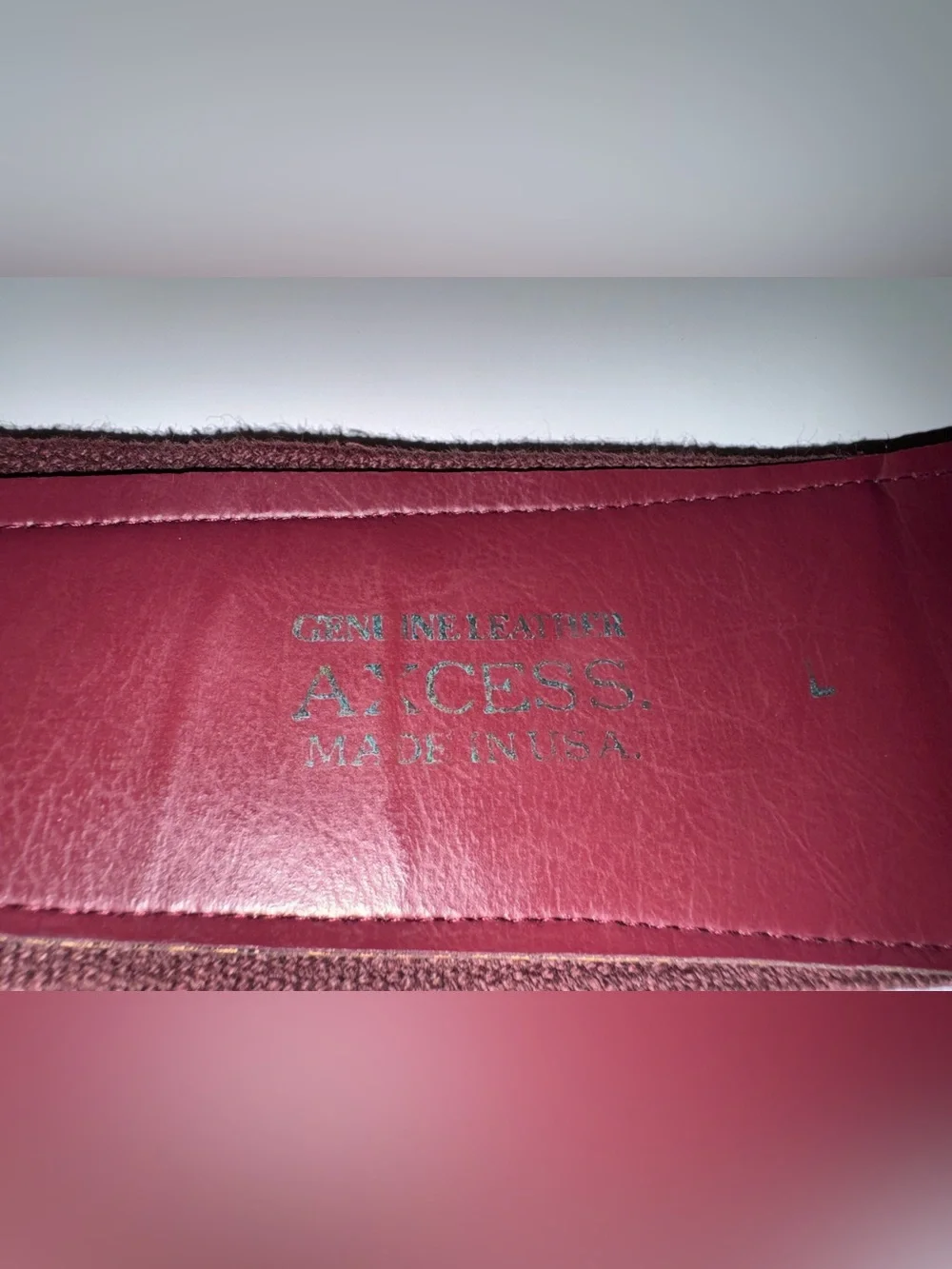 Vintage Axcess by Liz Claiborne Rich Brown 90’s Gold Leaf Statement Belt